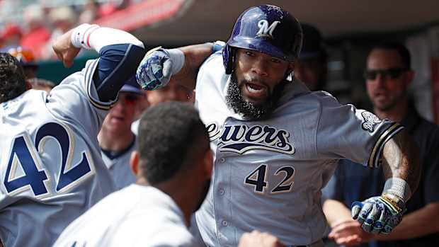 eric-thames-korea-home-run-song-video.jpg